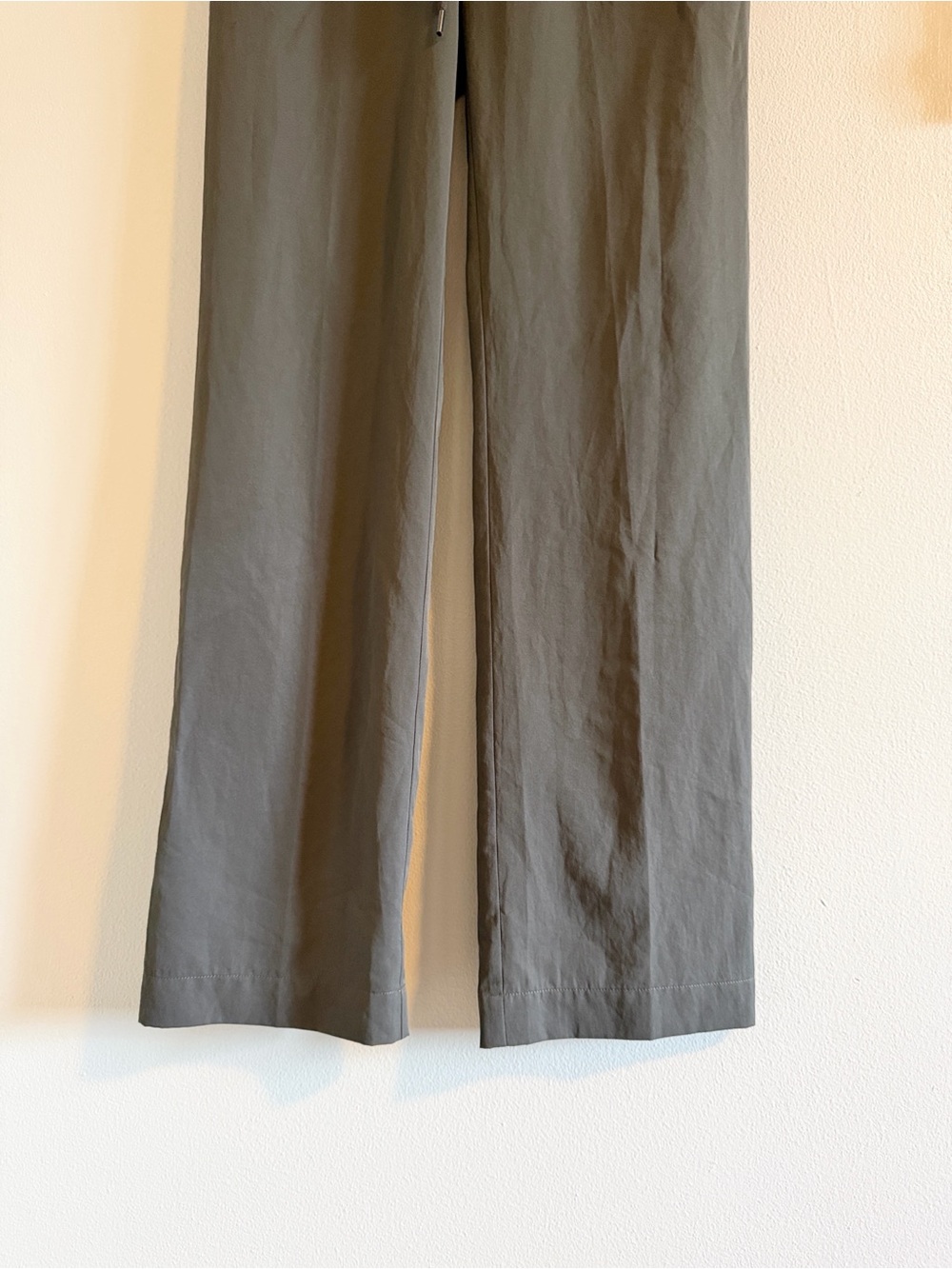 James Perse Monterey Pull On Trouser Pants Women's 0 XS Olive Green Drawstring - Picture 6 of 10